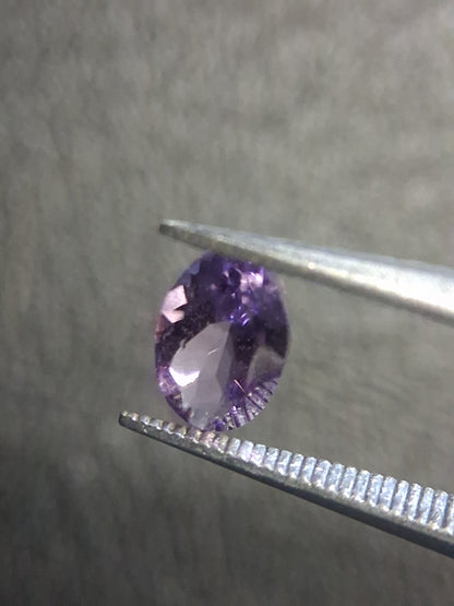 Medium Purple Amethyst Oval Faceted 0.465 ct – Natural Amethyst Gemstone - Natural Gems Belgium