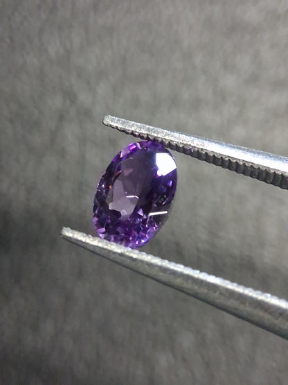 Medium Purple Amethyst Oval Faceted 0.445 ct – Natural Amethyst Gemstone - Natural Gems Belgium