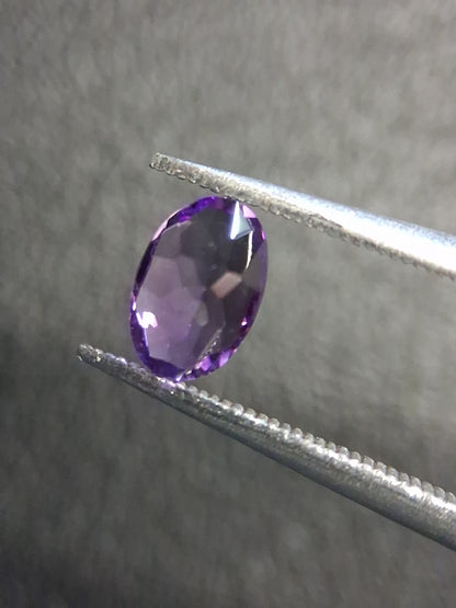 Medium Purple Amethyst Oval Faceted 0.445 ct – Natural Amethyst Gemstone - Natural Gems Belgium