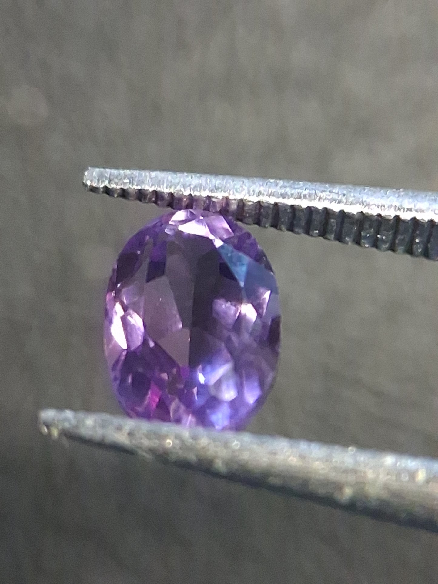Medium Purple Amethyst Oval Faceted 0.508 ct – Natural Amethyst Gemstone - Natural Gems Belgium