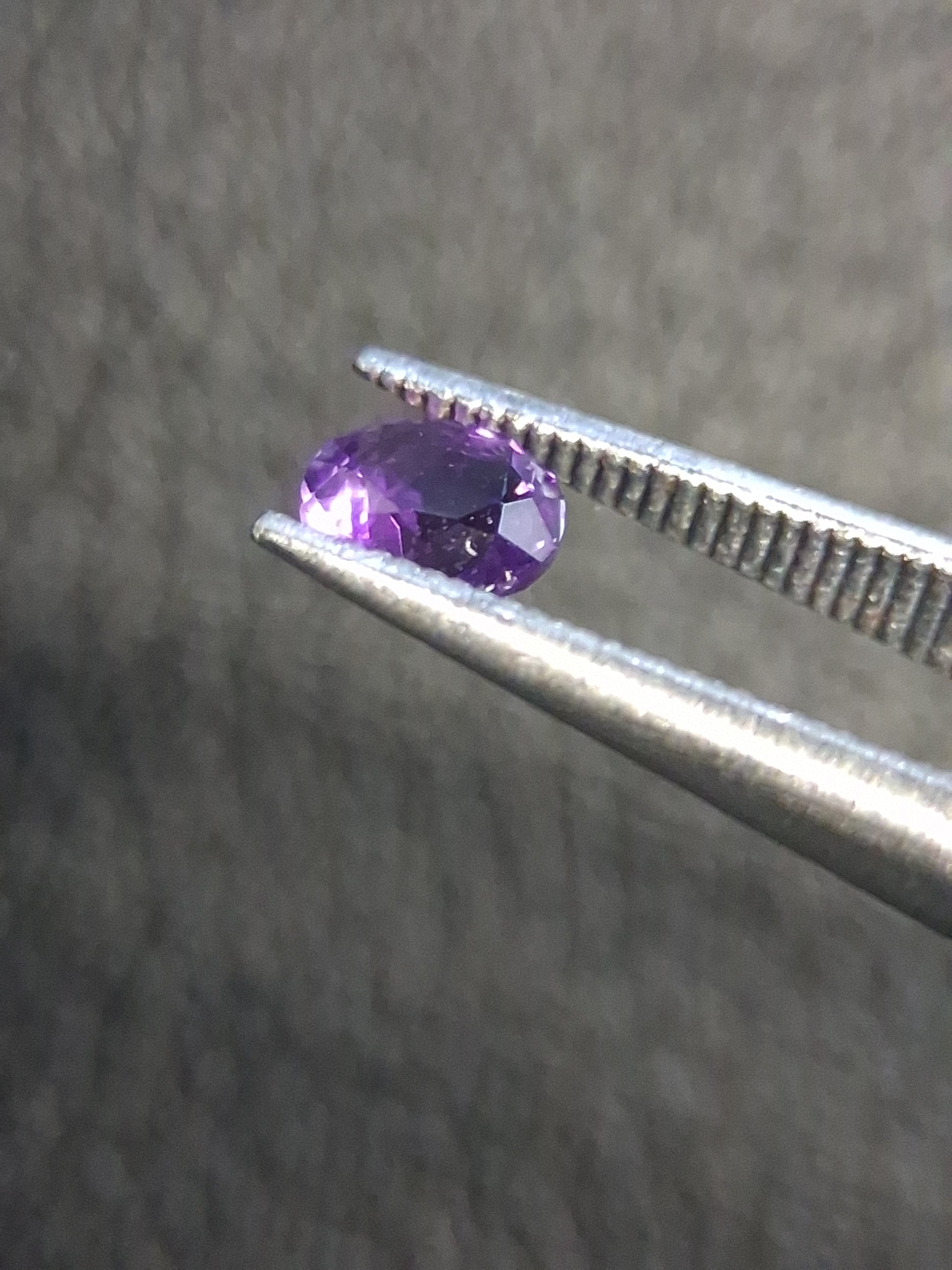 Purple Amethyst Round Cut 4mm 0.210 ct – Natural Amethyst Gemstone - Natural Gems Belgium