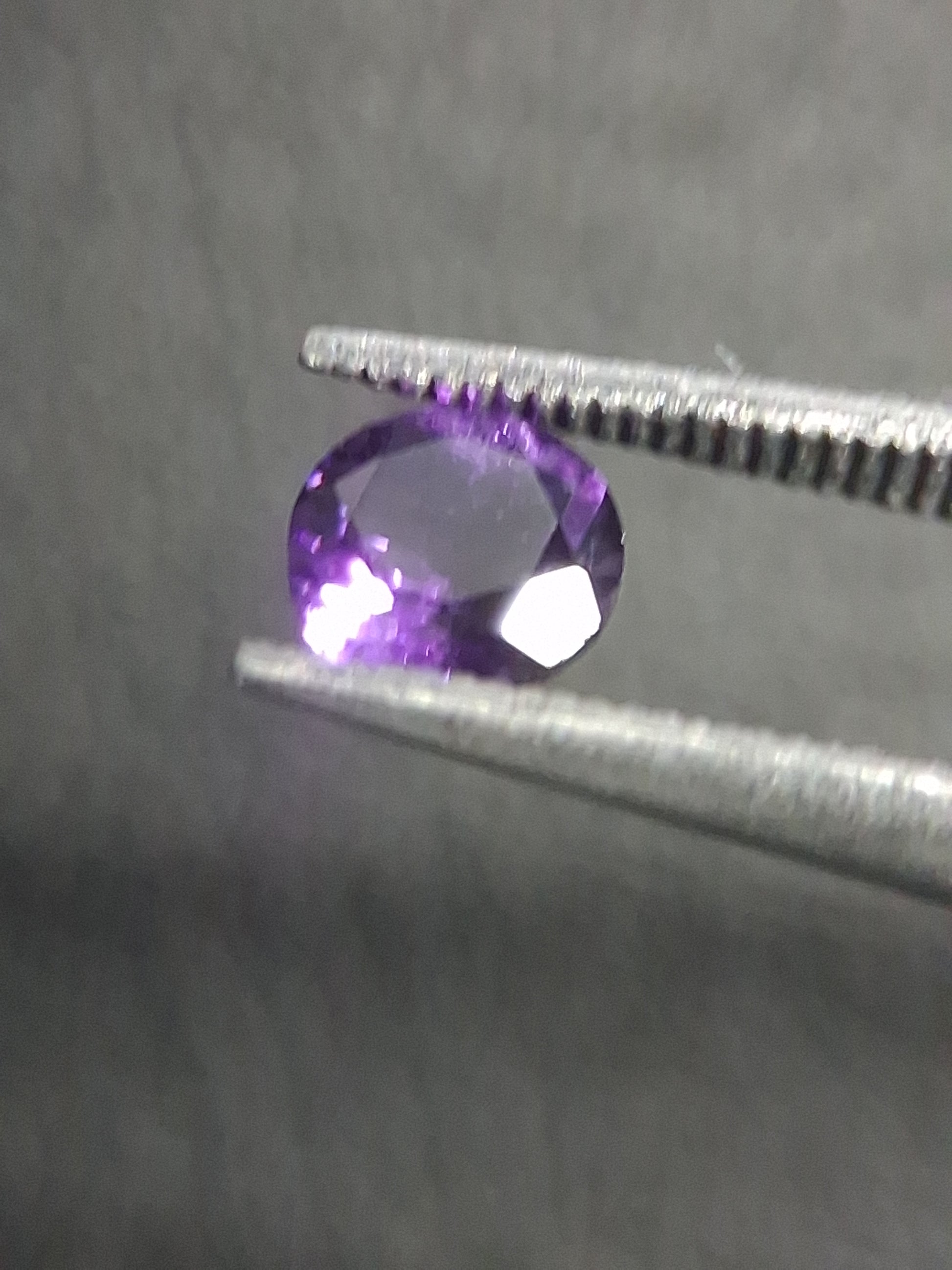 Purple Amethyst Round Cut 4mm 0.251 ct – Natural Amethyst Gemstone - Natural Gems Belgium