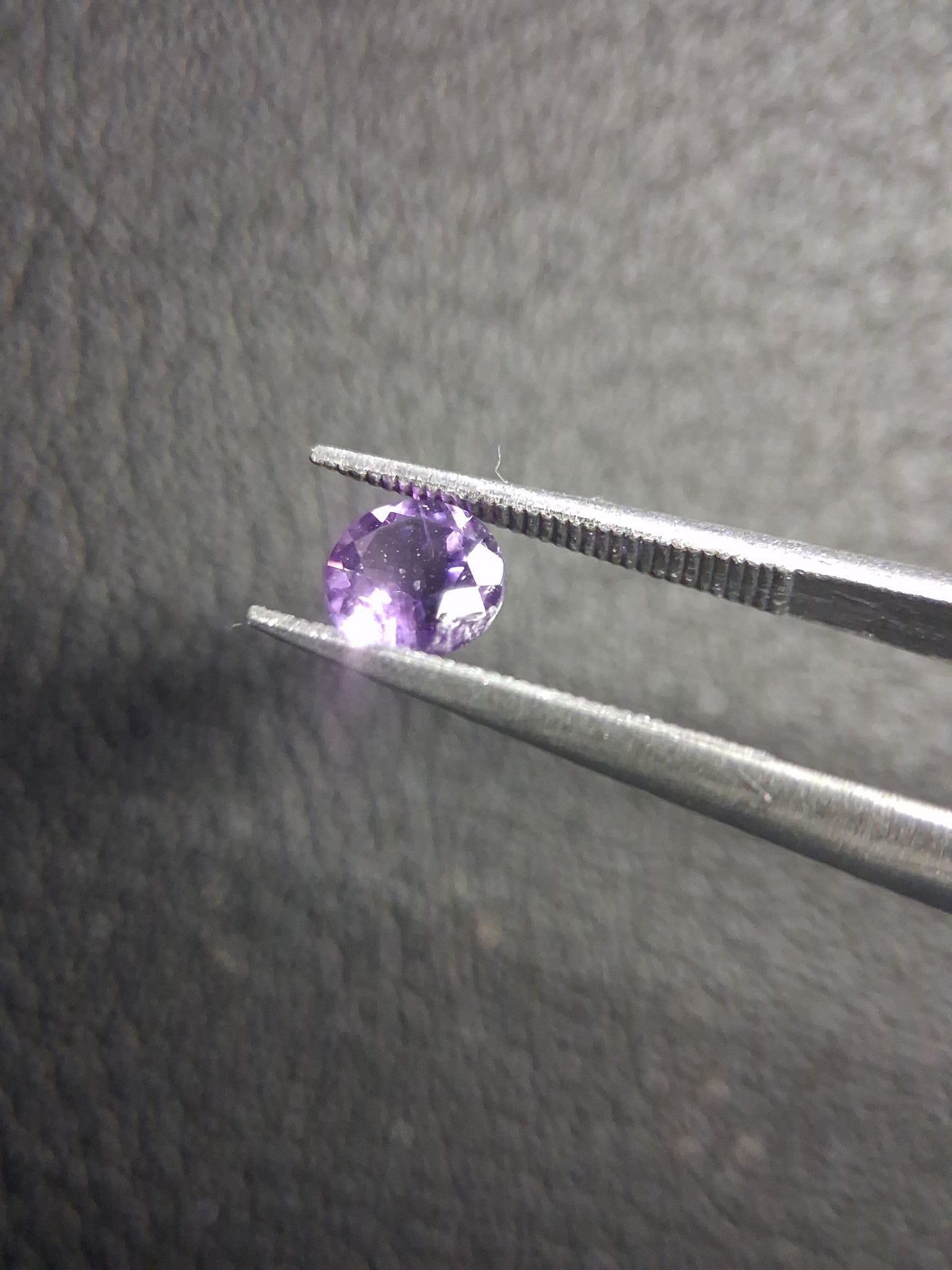 Purple Amethyst Round Cut 5mm 0.450 ct – Natural Amethyst Gemstone - Natural Gems Belgium