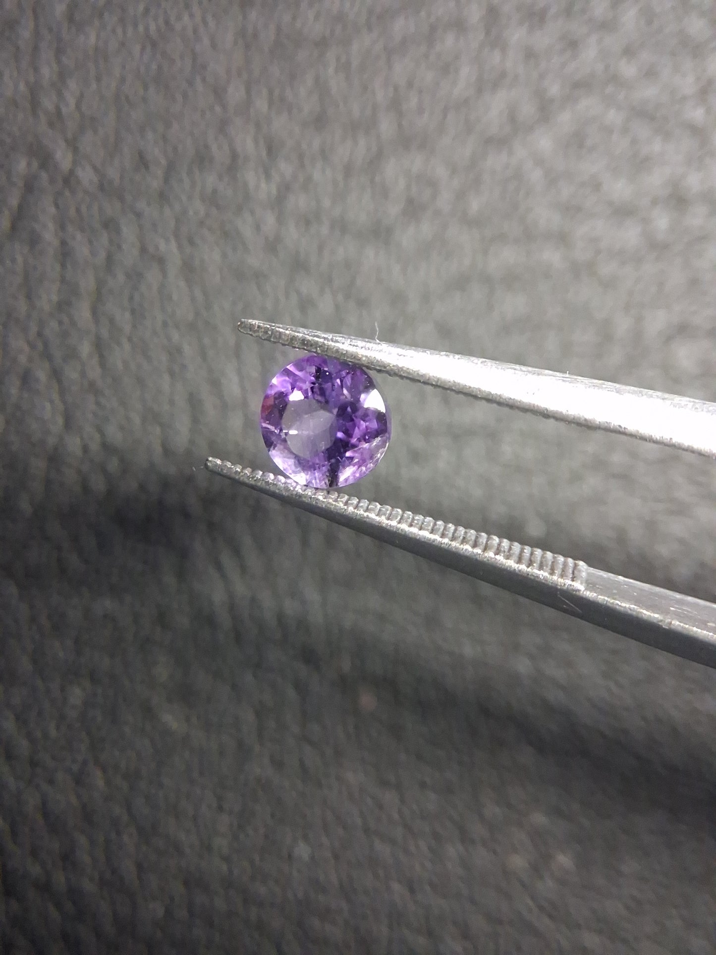 Purple Amethyst Round Cut 5mm 0.450 ct – Natural Amethyst Gemstone - Natural Gems Belgium