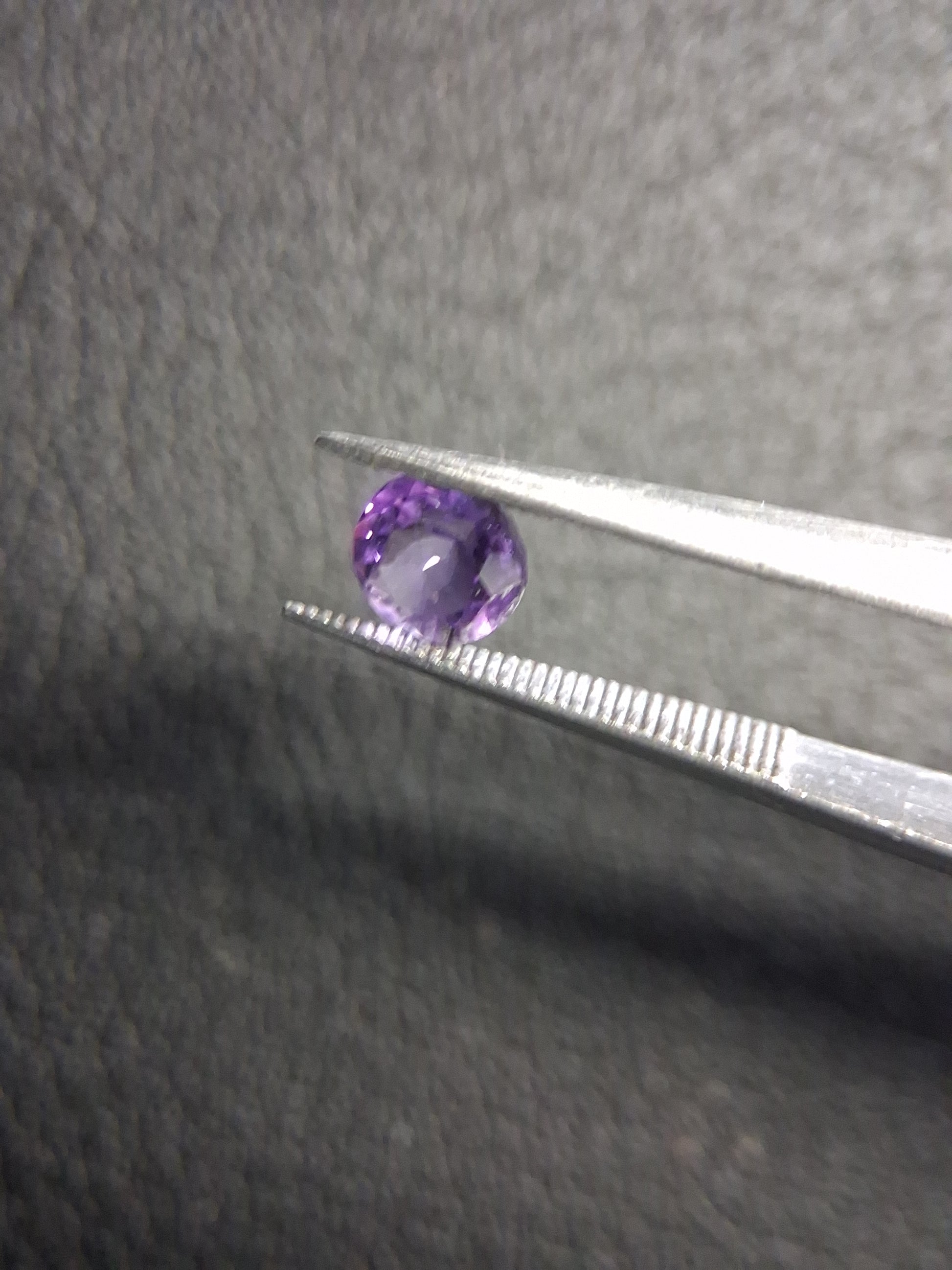 Purple Amethyst Round Cut 5mm 0.450 ct – Natural Amethyst Gemstone - Natural Gems Belgium