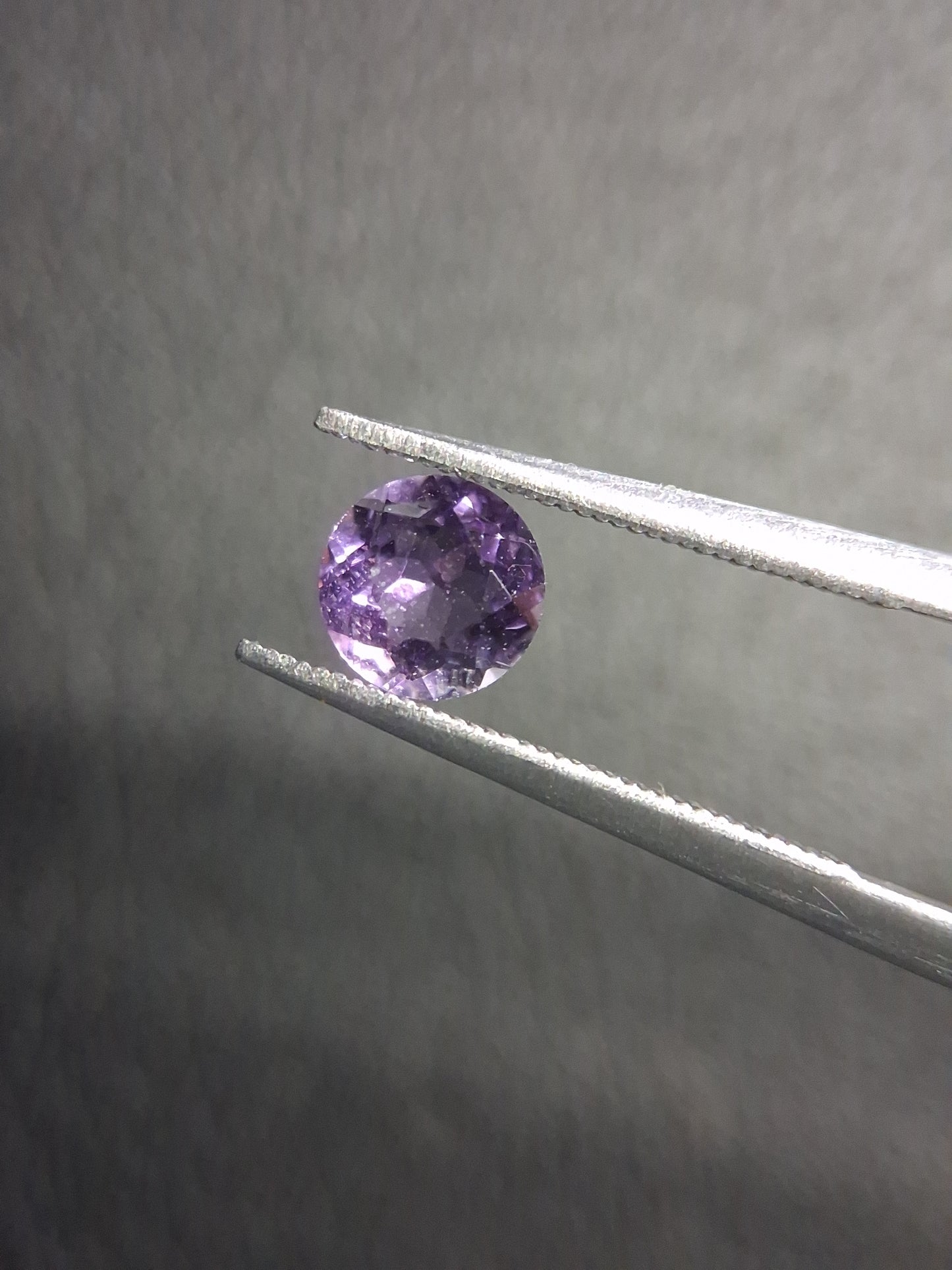 Purple Amethyst Round Cut 5mm 0.511 ct – Natural Amethyst Gemstone - Natural Gems Belgium