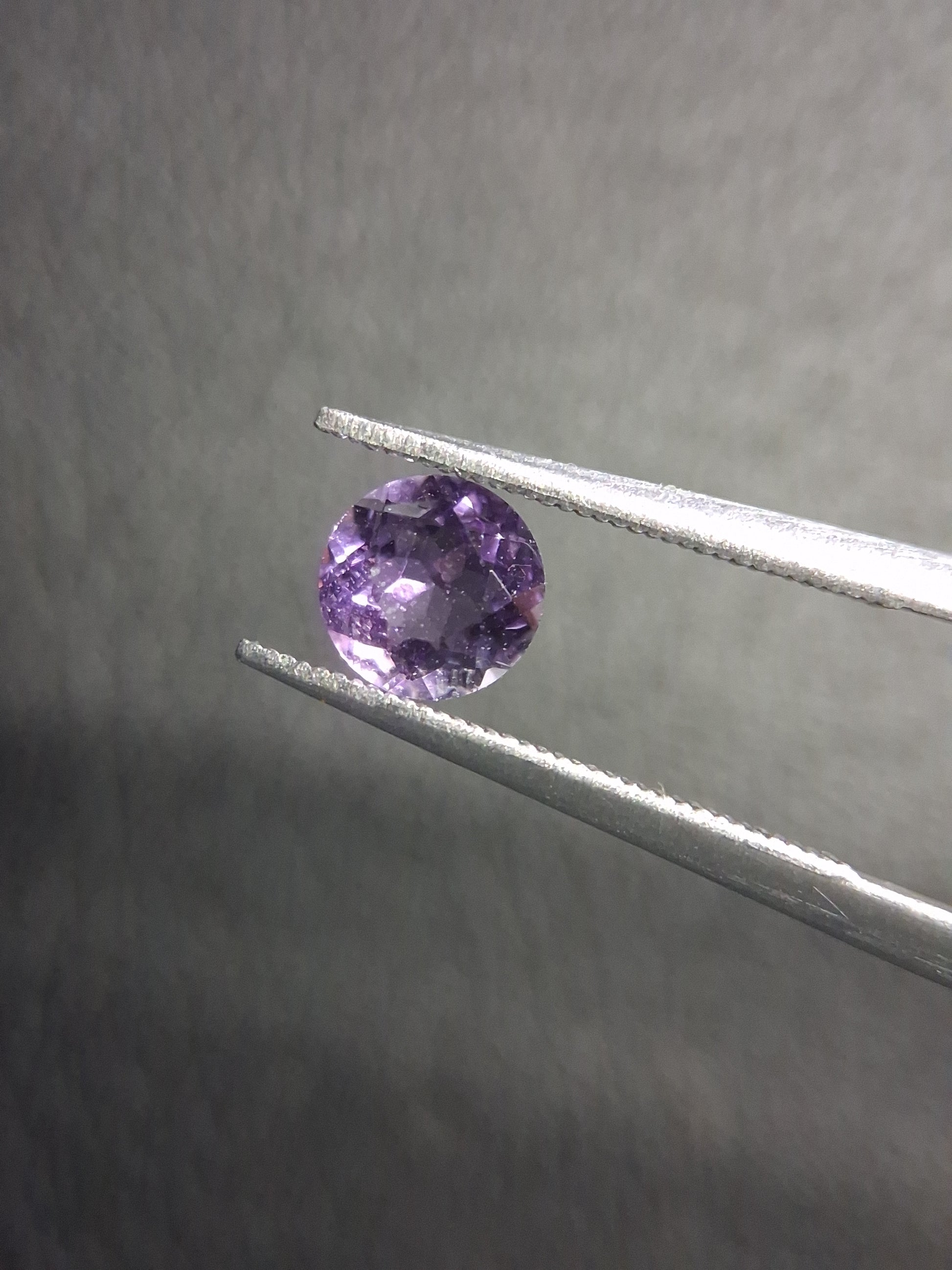 Purple Amethyst Round Cut 5mm 0.511 ct – Natural Amethyst Gemstone - Natural Gems Belgium