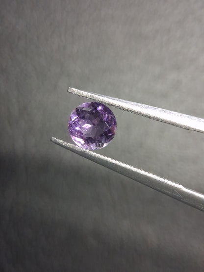 Purple Amethyst Round Cut 5mm 0.511 ct – Natural Amethyst Gemstone - Natural Gems Belgium