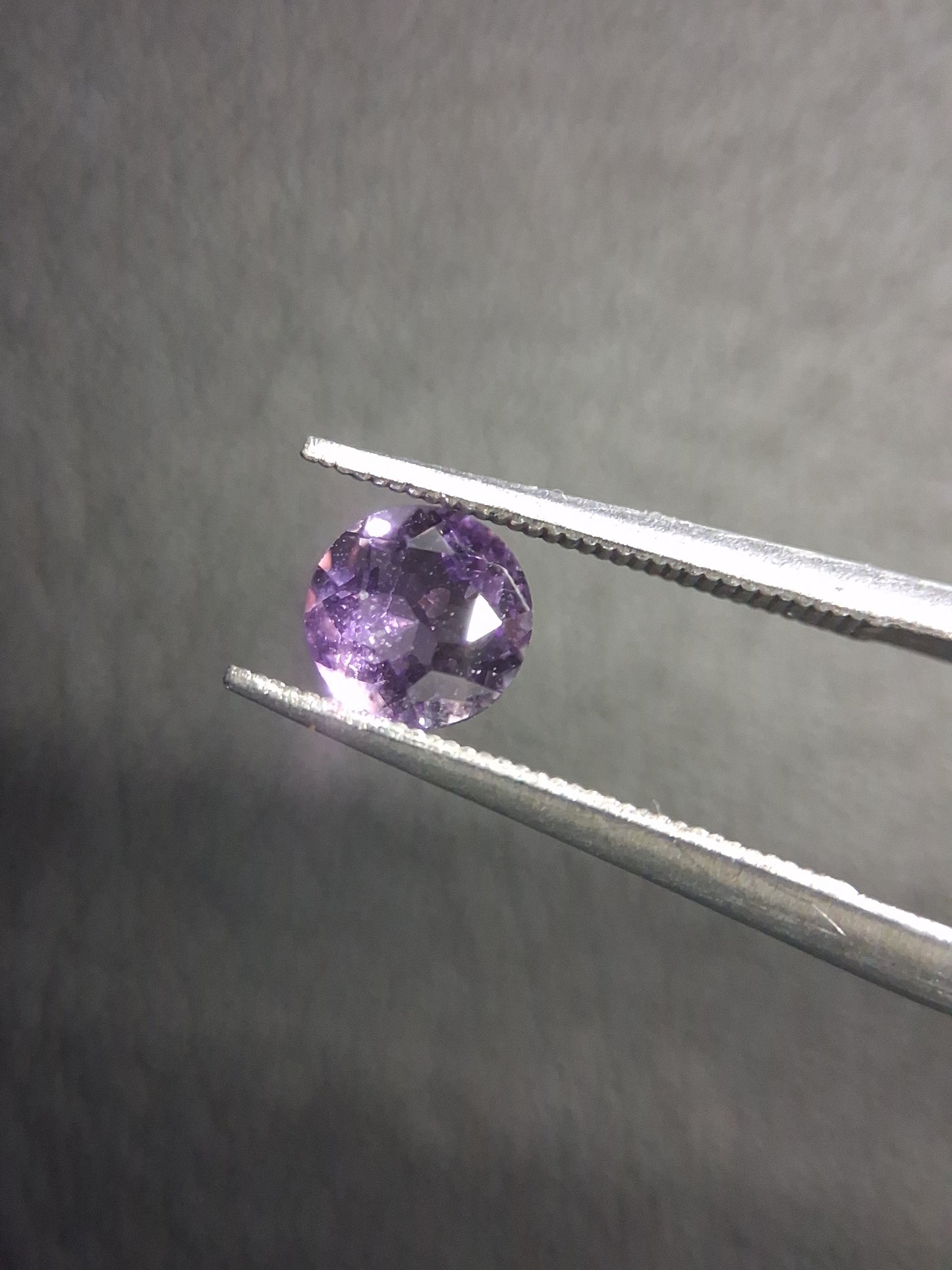 Purple Amethyst Round Cut 5mm 0.511 ct – Natural Amethyst Gemstone - Natural Gems Belgium