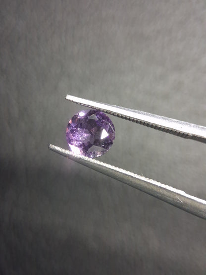 Purple Amethyst Round Cut 5mm 0.511 ct – Natural Amethyst Gemstone - Natural Gems Belgium