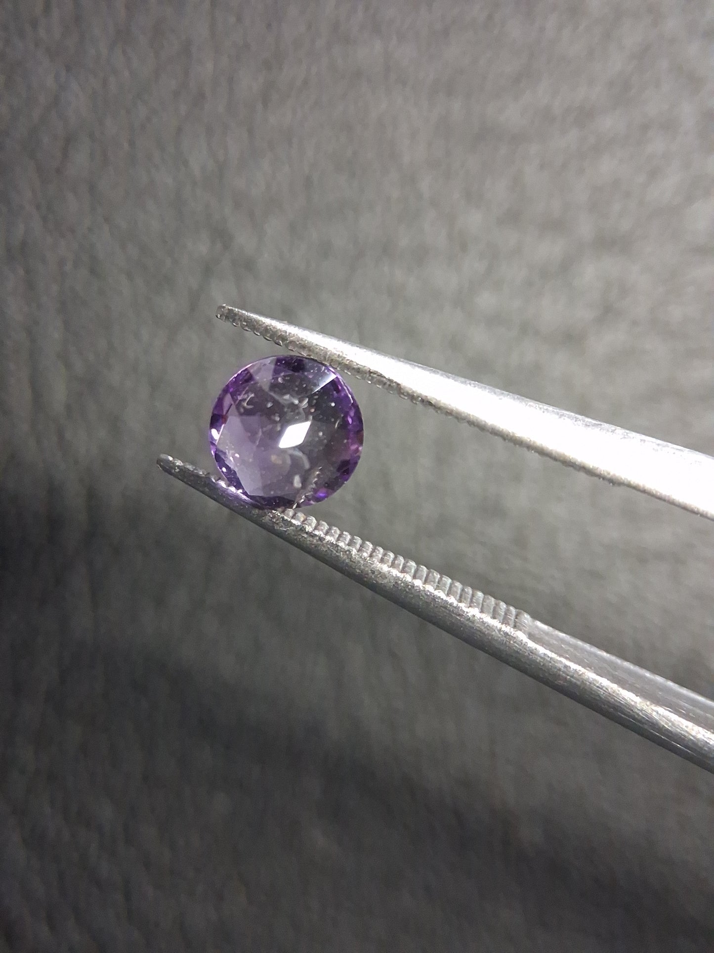 Purple Amethyst Round Cut 5mm 0.511 ct – Natural Amethyst Gemstone - Natural Gems Belgium
