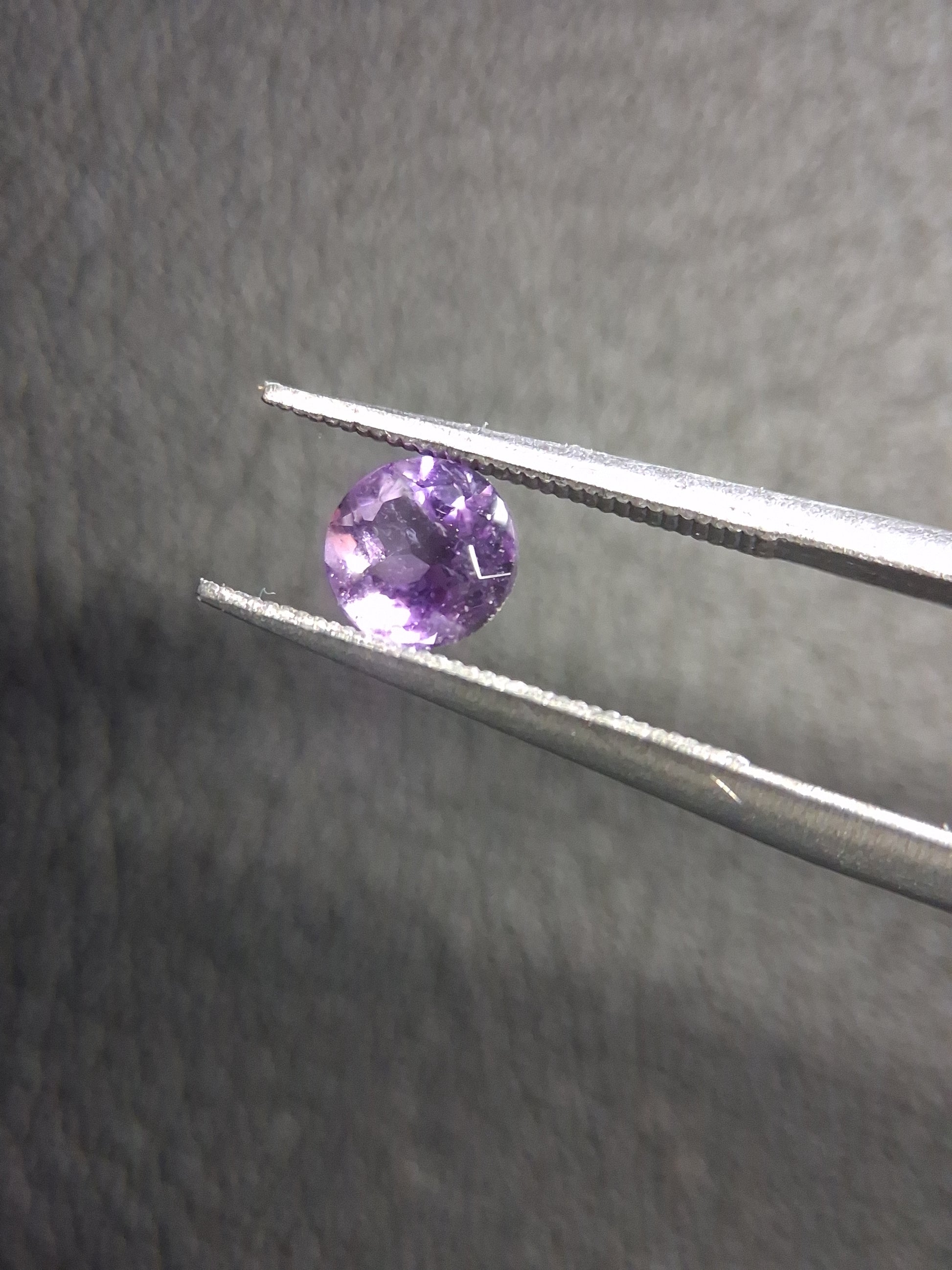 Purple Amethyst Round Cut 5mm 0.462 ct – Natural Amethyst Gemstone - Natural Gems Belgium
