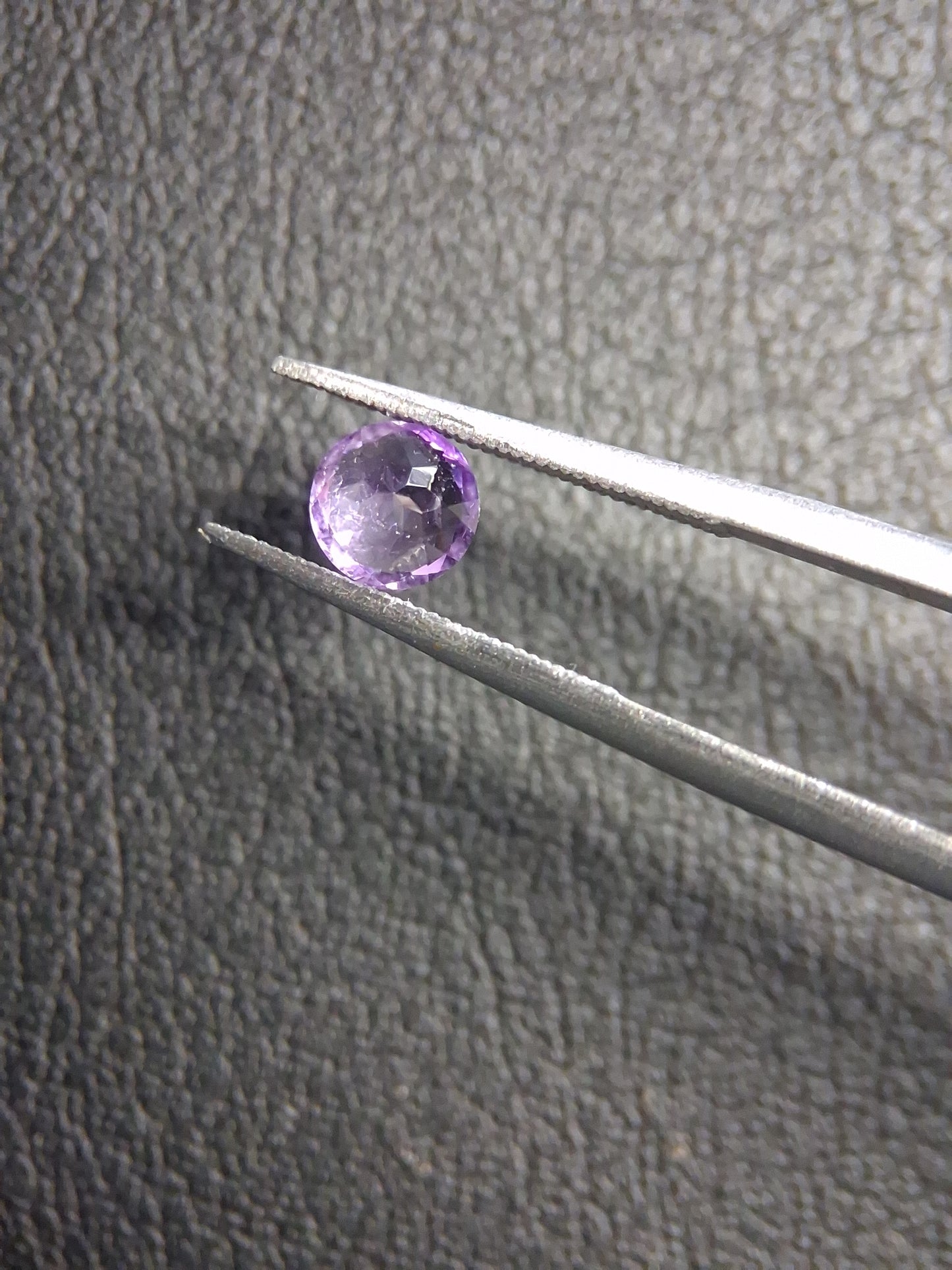 Purple Amethyst Round Cut 5mm 0.462 ct – Natural Amethyst Gemstone - Natural Gems Belgium