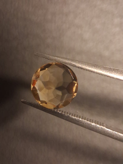 Citrino Naturale - Taglio Tondo Sfaccettato 7x7 mm Giallo | Pietra sciolta 1,110 ct