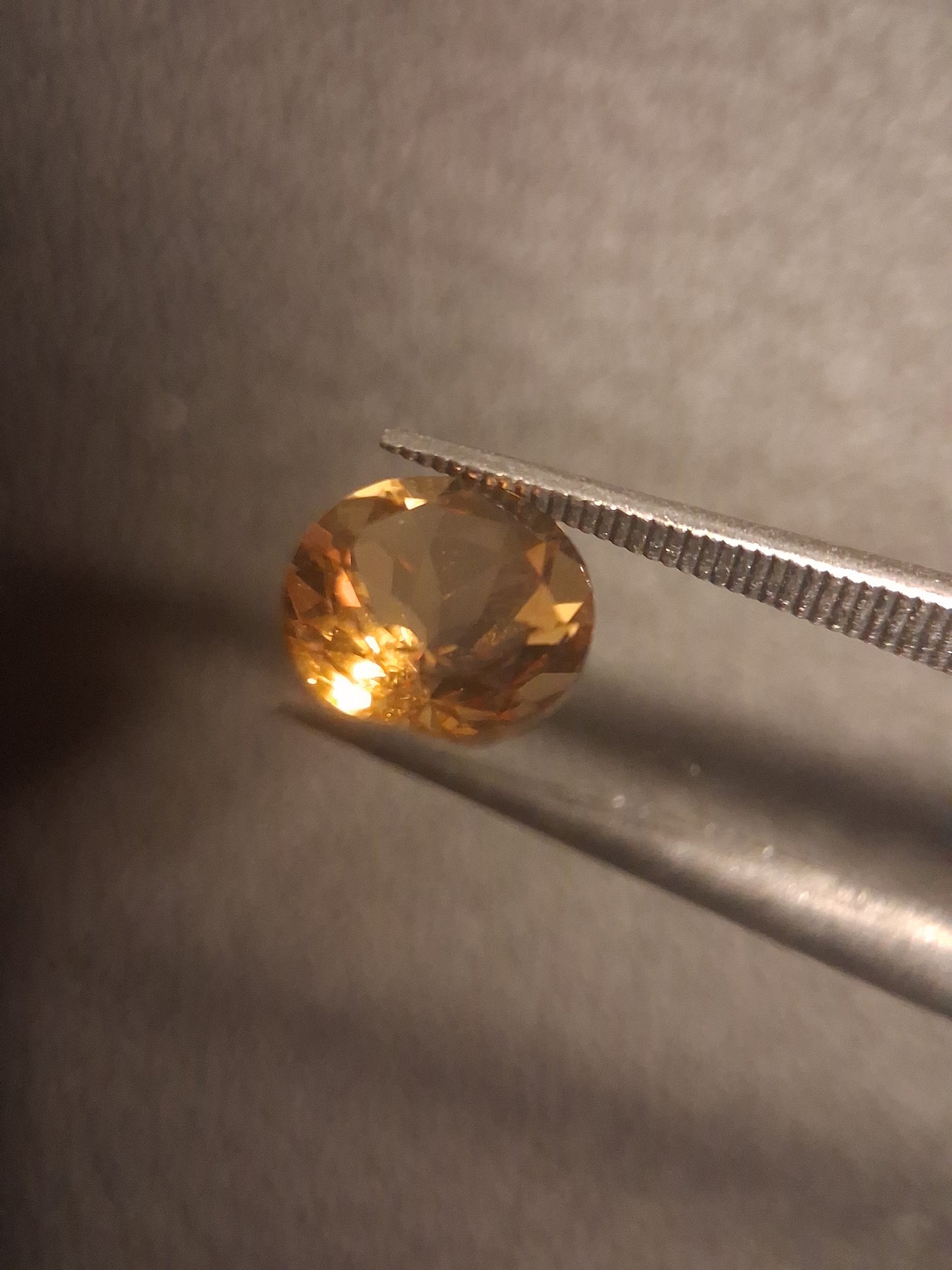 Citrine naturelle – Taille ronde facettée 7x 7 mm Jaune | Pierre en vrac 1,305 ct