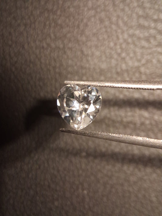 Topazio Bianco Naturale - taglio a cuore sfaccettato - 1,735 ct