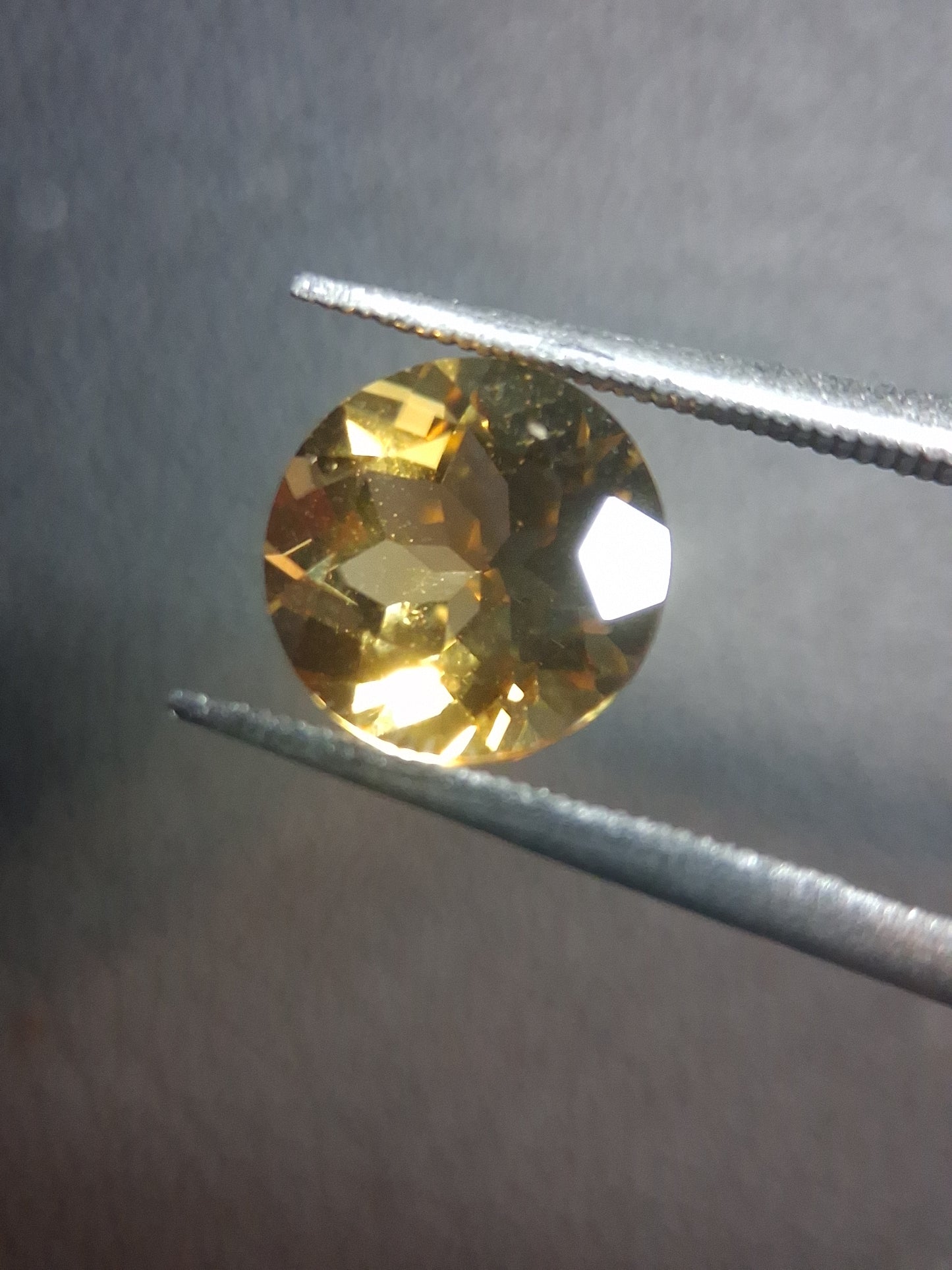 Natural Citrine Gemstone – Faceted Round Cut 8x 8 mm Yellow | Loose Stone 1.720 ct