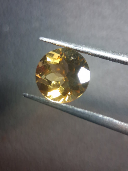 Citrino Naturale – Taglio Rotondo Sfaccettato Giallo 8x 8 mm | Pietra Sciolta 1.720 ct