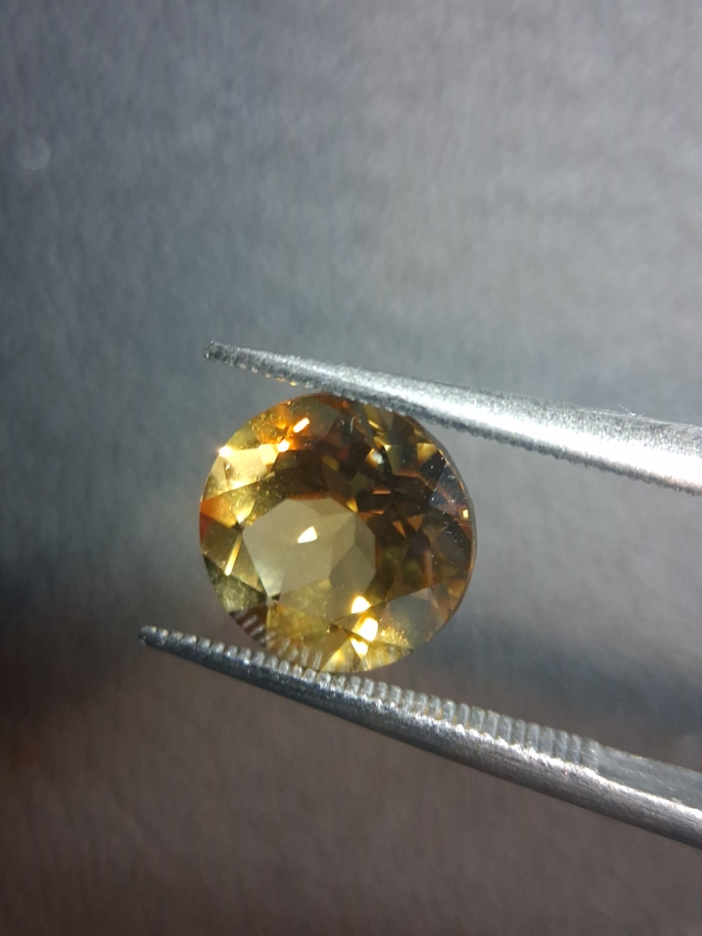 Natural Citrine Gemstone – Faceted Round Cut 8x 8 mm Yellow | Loose Stone 1.720 ct