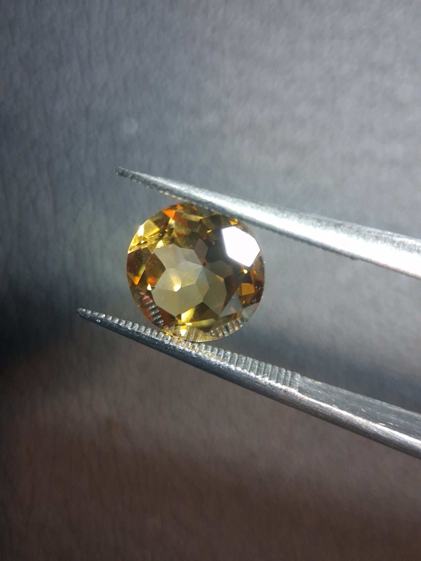 Natural Citrine Gemstone – Faceted Round Cut 8x 8 mm Yellow | Loose Stone 1.795 ct