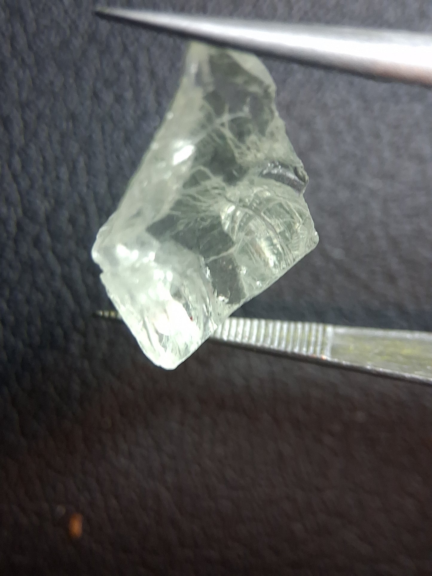 Natural Heliodor - 6.340 ct - rough Heliodor - Natural Beryl