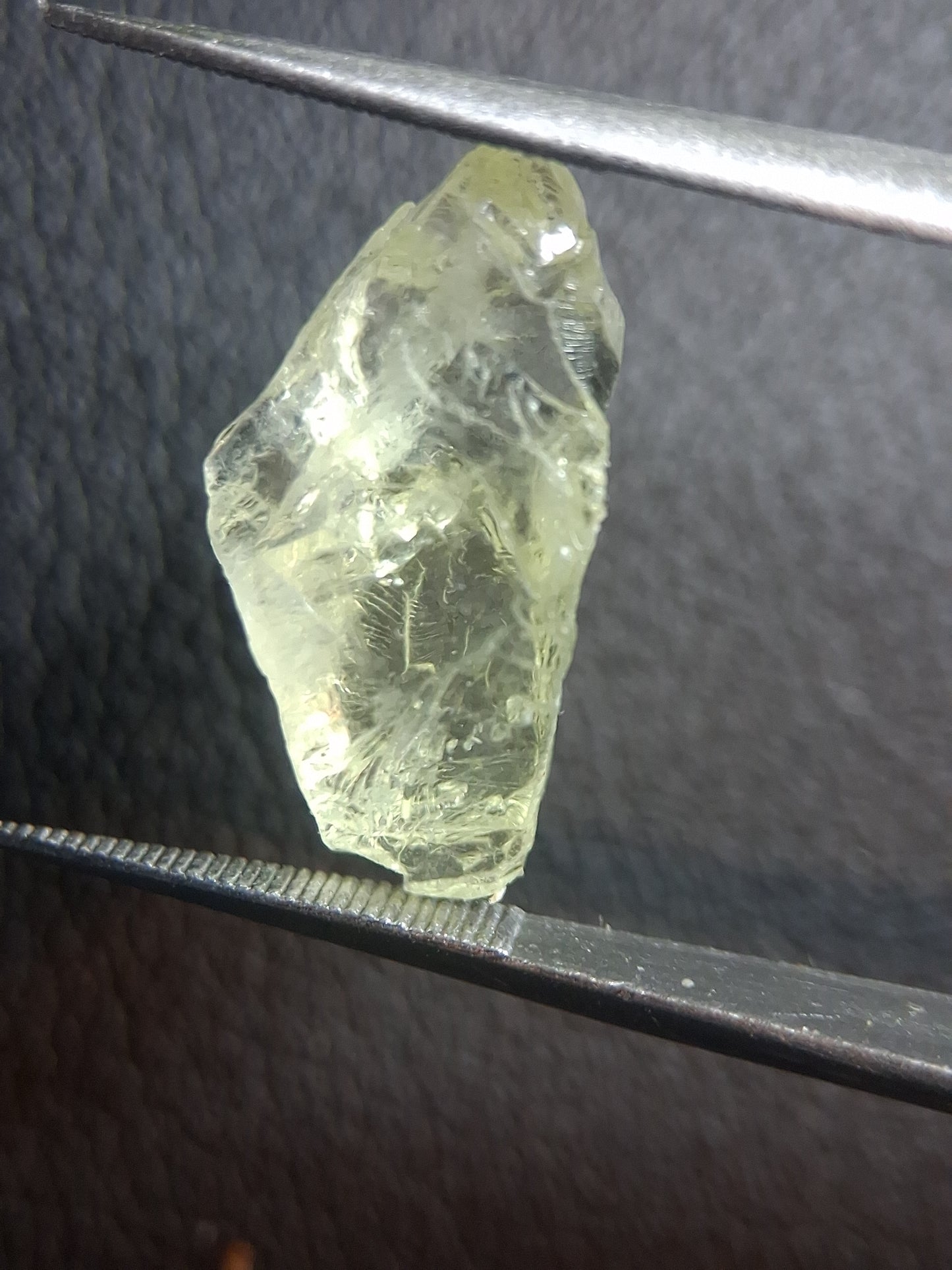 Natural Heliodor - 5.830 ct - rough Heliodor - Natural Beryl