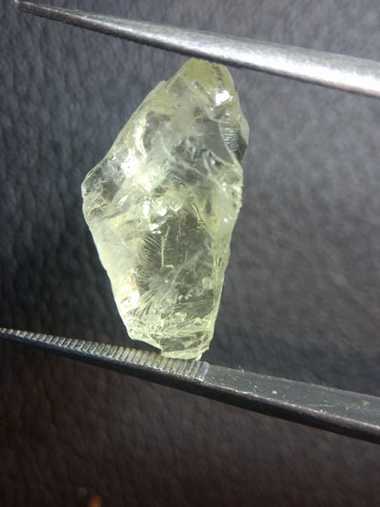 Natural Heliodor - 5.830 ct - rough Heliodor - Natural Beryl