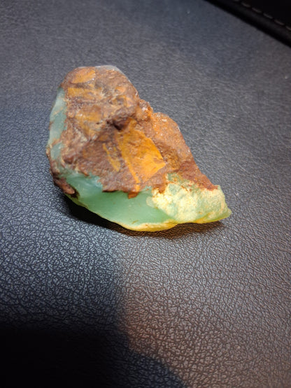Chrysoprase naturelle brute d'Afrique – 110,31 ct – Spécimen de taille et de collection