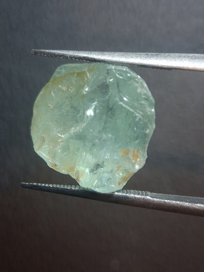 Béryl vert bleuté naturel - 11,40 ct - Béryl brut de qualité facettable du Mozambique