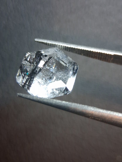 Natural Black Rutilated Quartz – Hexagon Faceted – 3.915 ct – 9.9 × 9.9 × 6.2 mm