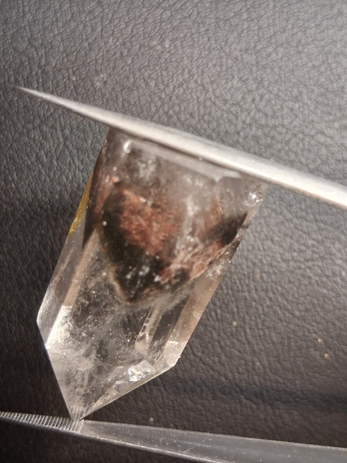 Crystal point of Phantom Quartz - multicolored scenic - hexagon - 3.4 cm
