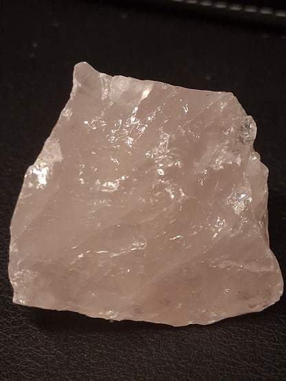 Natural Rough Rose Quartz – 301 ct – 38.9 × 36.4 × 32.1 mm – Natural Pink Quartz Crystal