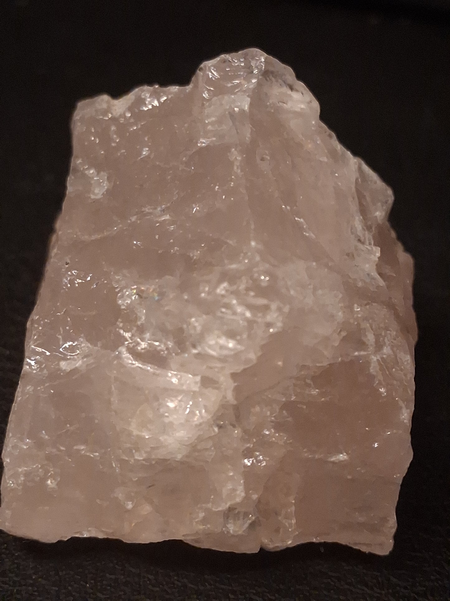Natural Rough Rose Quartz – 301 ct – 38.9 × 36.4 × 32.1 mm – Natural Pink Quartz Crystal