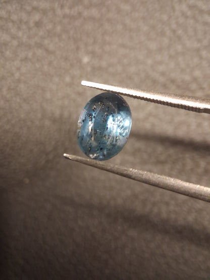 Natural Faceted Blue Kyanite – 1.645 ct – Oval Cut 8 × 6 mm – Sri Lanka