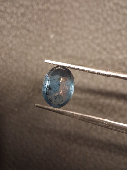 Natural Faceted Blue Kyanite – 1.645 ct – Oval Cut 8 × 6 mm – Sri Lanka