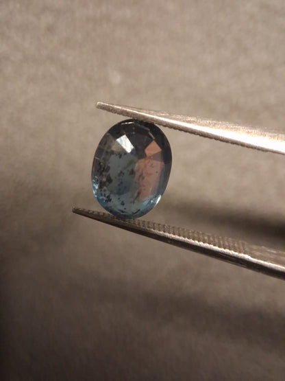 Natural Faceted Blue Kyanite – 1.645 ct – Oval Cut 8 × 6 mm – Sri Lanka
