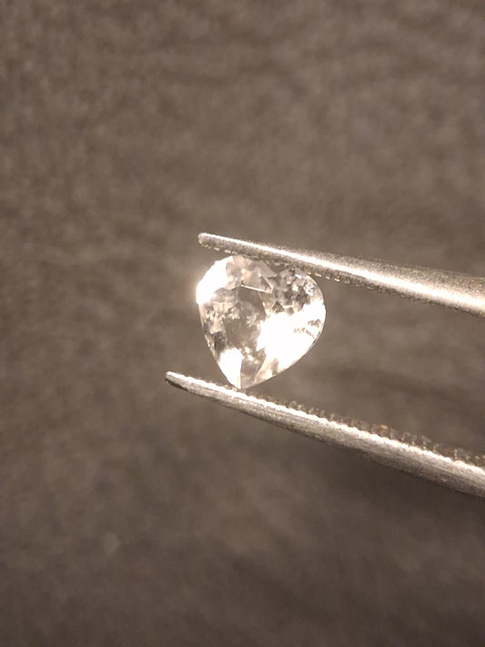 Morganite naturelle rose très clair - 0.425 ct - cœur - non chauffée