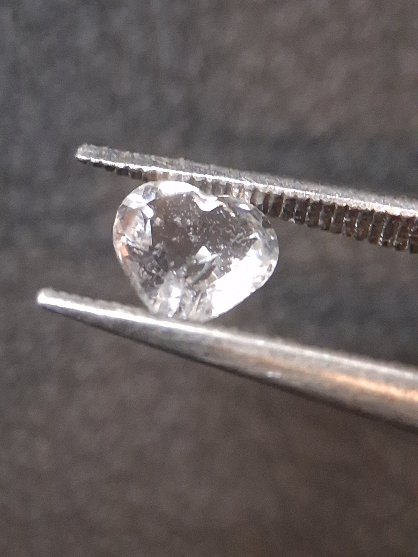 Natural Very light pink Morganite - 0.427 ct - heart - unheated