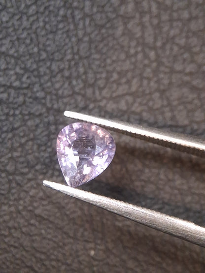 Natural Lavender Purple Sapphire – 0.715 ct – Pear Cut – Ceylon (Sri Lanka)