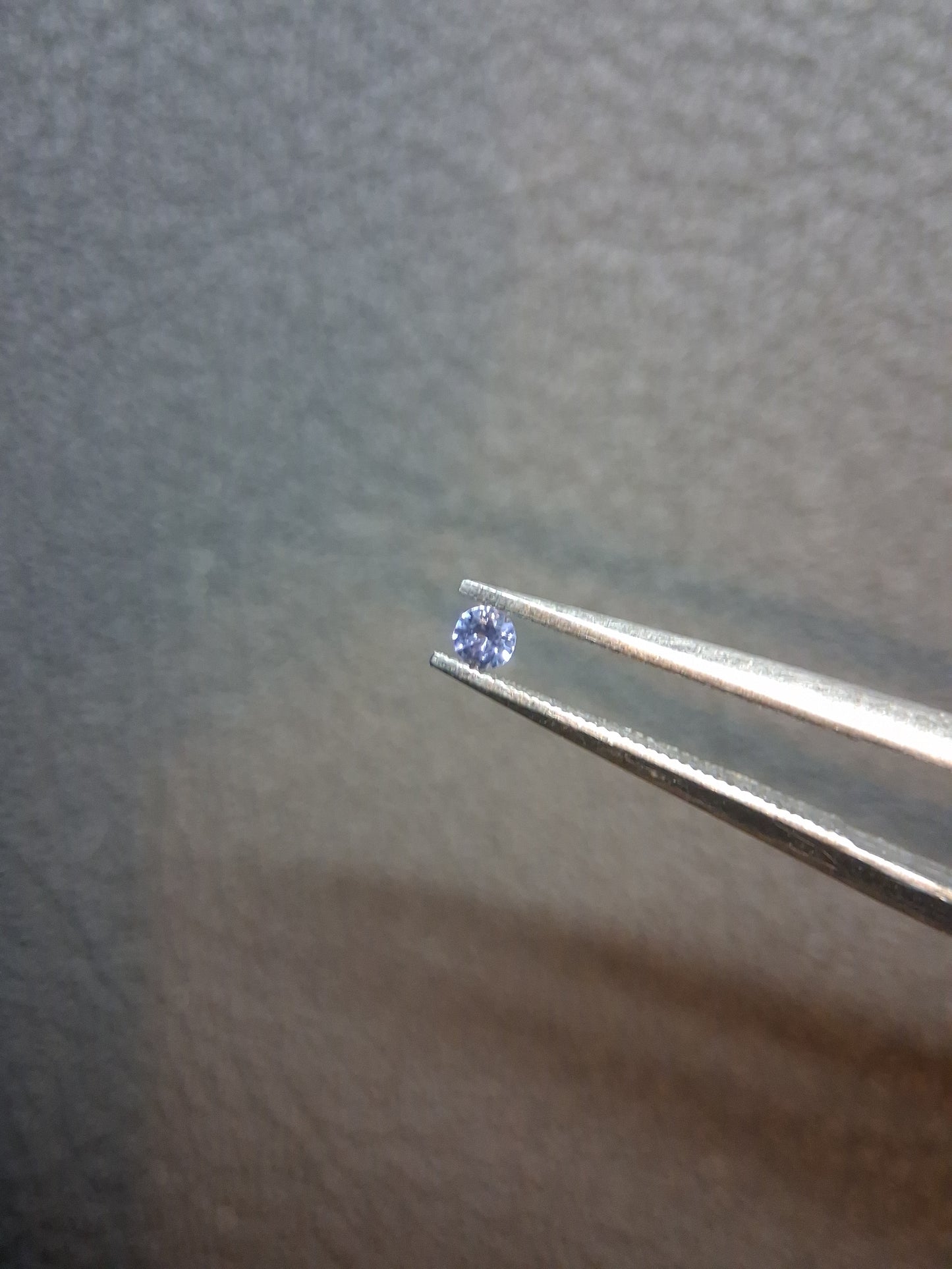 Natural Tanzanite Round Brilliant Cut 0.031 ct – 2.0 mm | Gently Heated | Tanzania