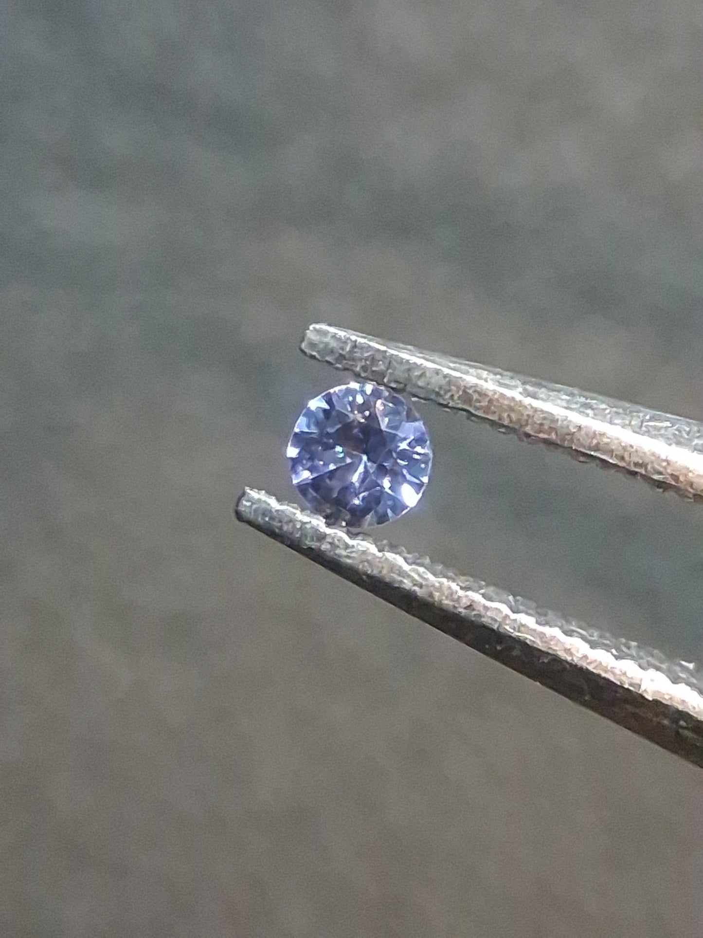 Natural Tanzanite Round Brilliant Cut 0.031 ct – 2.0 mm | Gently Heated | Tanzania