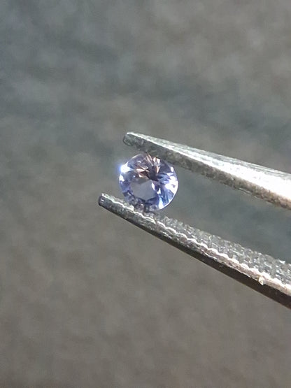 Natural Tanzanite Round Brilliant Cut 0.031 ct – 2.0 mm | Gently Heated | Tanzania