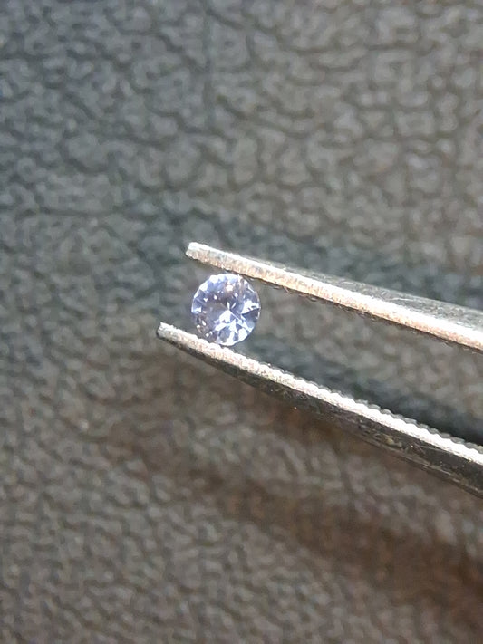 Tanzanite naturelle, taille brillant rond, 0,036 ct – 2,0 mm | Doucement chauffée