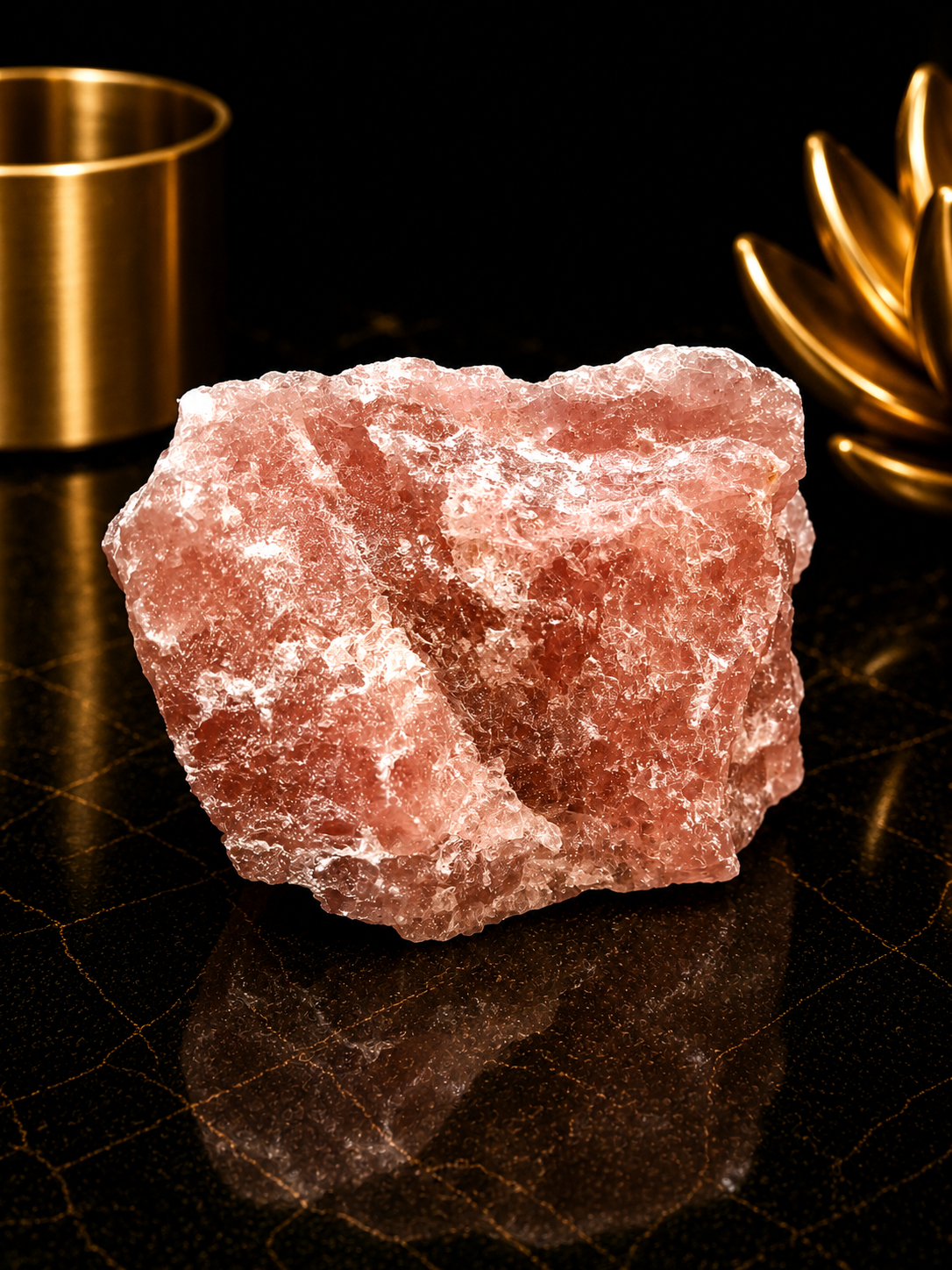 Natural Rough Strawberry Quartz Crystal – 5 x 3 cm – Collector & Display Stone