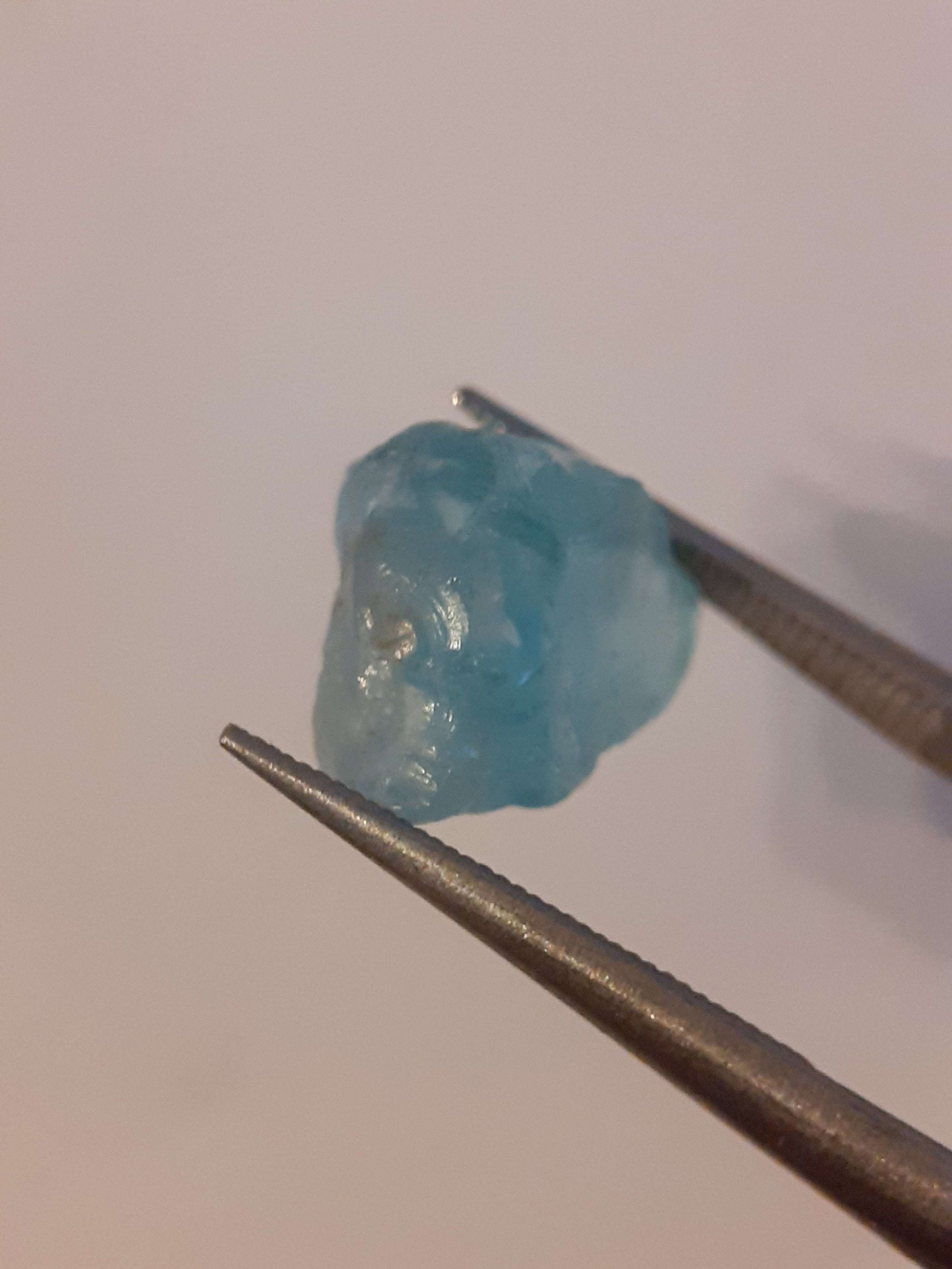 Natural Apatite - 3.783 ct - Rough Gemstone - for faceting All Apatite Gemstones - Rough Apatite Natural Gems Belgium