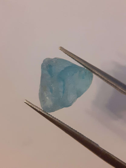 Natural Apatite - 3.783 ct - Rough Gemstone - for faceting All Apatite Gemstones - Rough Apatite Natural Gems Belgium