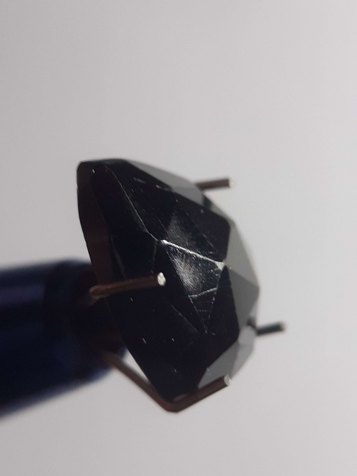 Natural Black Spinel, pear rose cut , 4.05 ct, Afrika , untreated All Spinel Gemstones Natural Gems Belgium