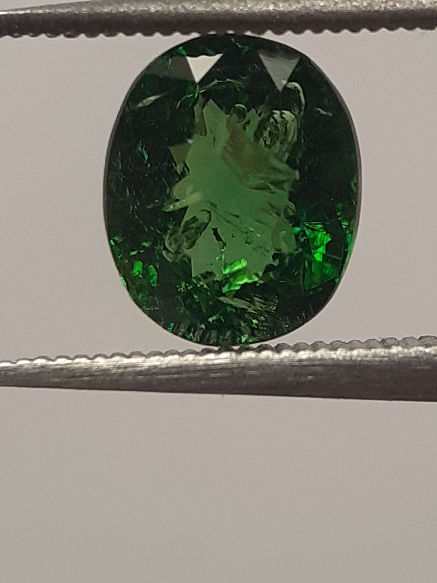 Natural Green Chrome Tourmaline - 0.96 ct - oval - unheated - certified by NGB All Tourmaline Gemstones - Faceted Tourmaline Natural Gems Belgium