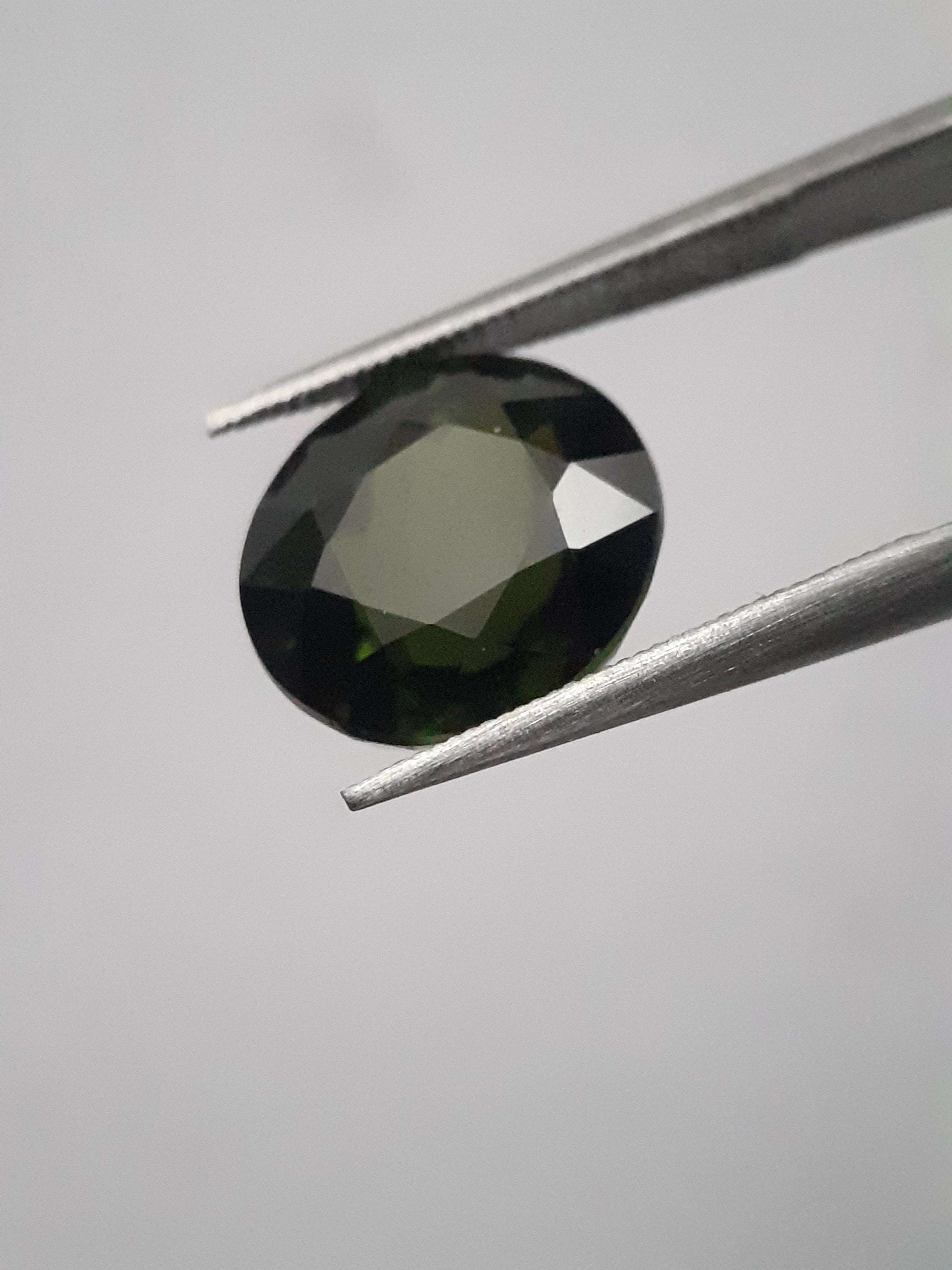 Natural Green Tourmaline - 4.14 ct - round - AAA grade - unheated - certified by NGB All Tourmaline Gemstones - Faceted Tourmaline Natural Gems Belgium