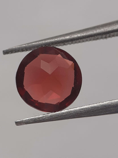 Natural Red Rhodolite Garnet - 1.384 ct - round - unheated All Garnet Gemstones Natural Gems Belgium